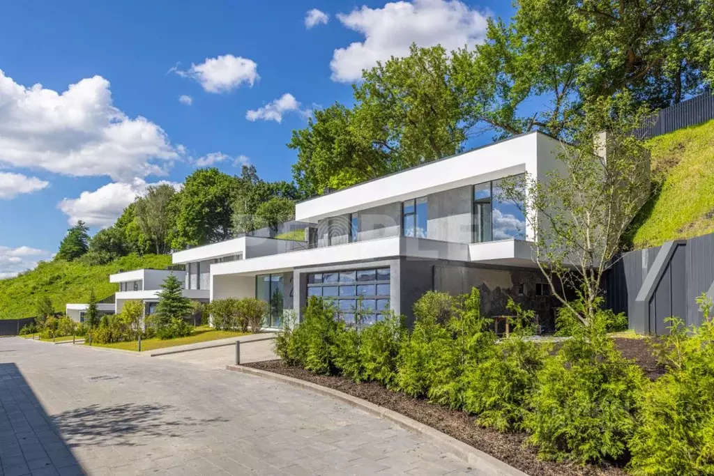 Дом в Московская область, Одинцовский городской округ, пос. Назарьево ... - Фото 2