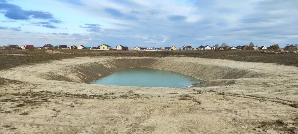 Участок в Ленинградская область, Ломоносовский район, Гостилицкое ... - Фото 0