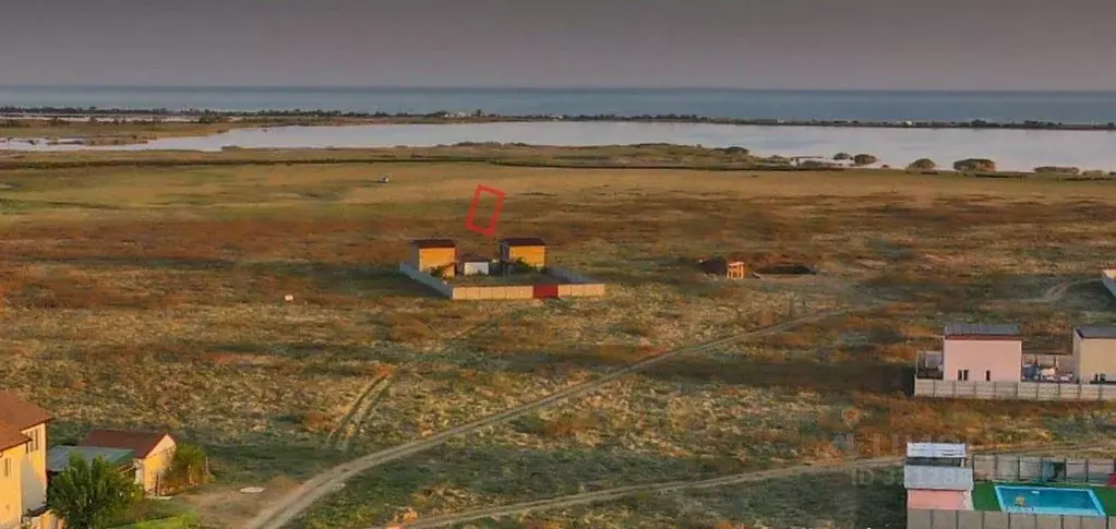 Участок в Крым, Сакский район, с. Молочное  (6.0 сот.) - Фото 1