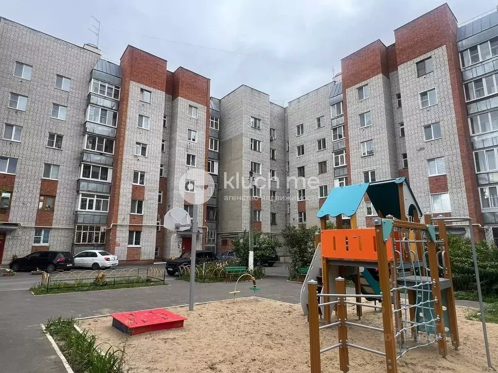 3-к кв. Татарстан, Зеленодольск ул. Шустова, 4 (90.1 м) - Фото 1