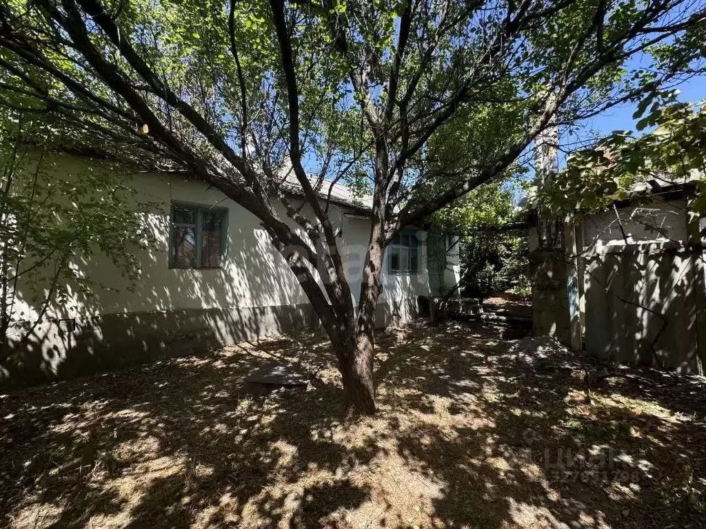 2-к кв. Крым, Бахчисарайский район, Куйбышево пгт ул. Лесная, 19А ... - Фото 1