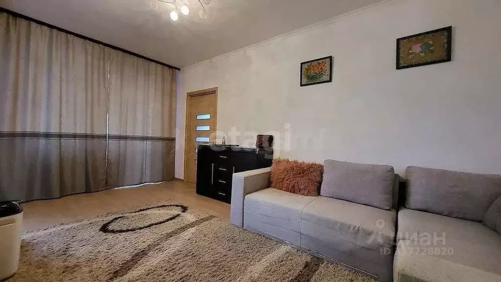 2-к кв. Крым, Симферополь ул. Севастопольская (43.7 м) - Фото 0