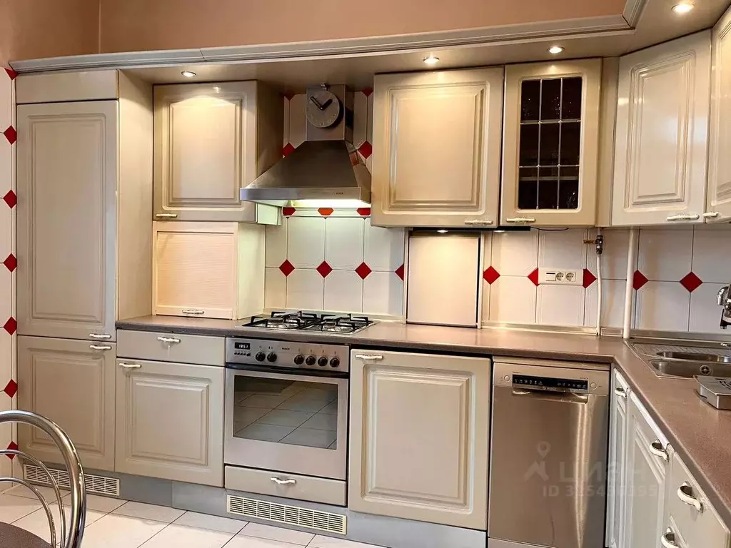 3-к кв. Москва Кутузовский просп., 33 (100.0 м) - Фото 2