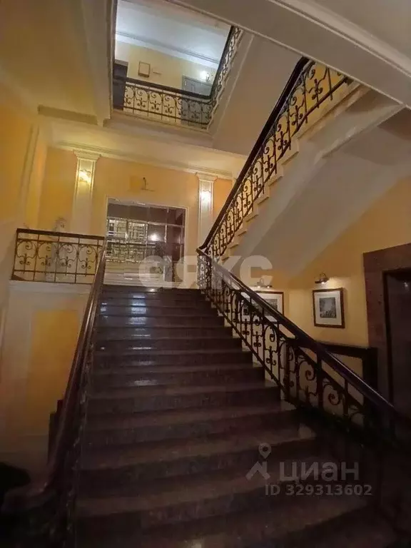 Комната Москва Трехпрудный пер., 11/13С1 (18.7 м) - Фото 1