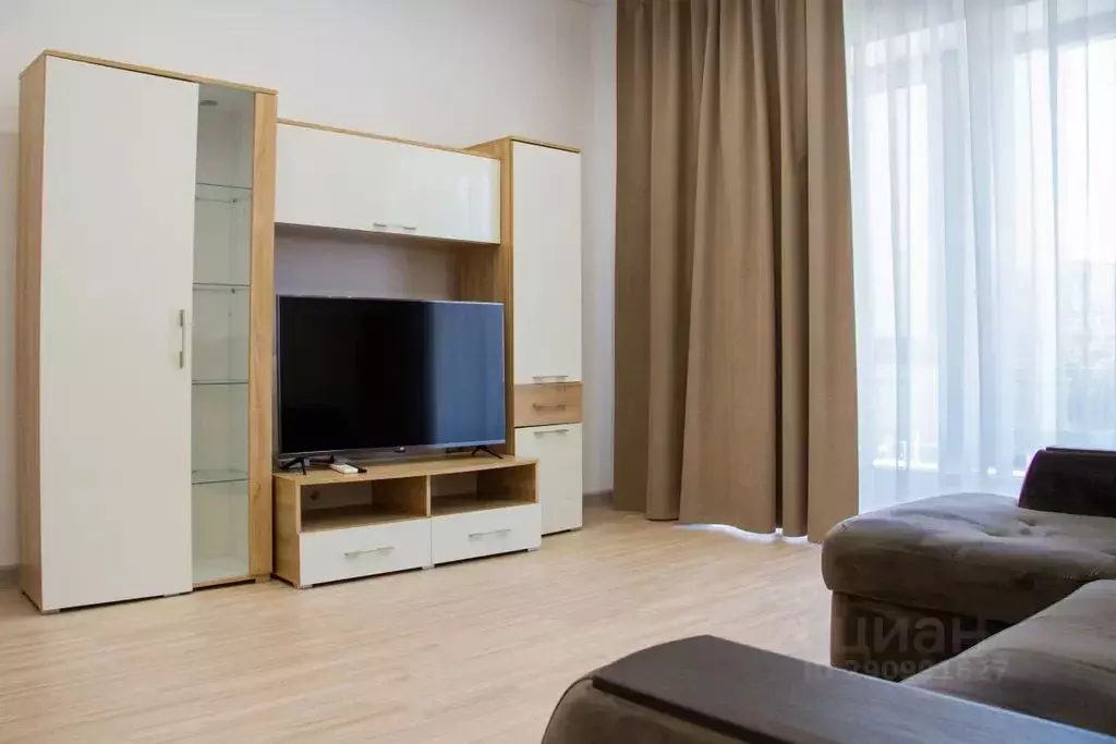 2-к кв. Татарстан, Казань ул. Баумана, 36 (64.0 м) - Фото 0