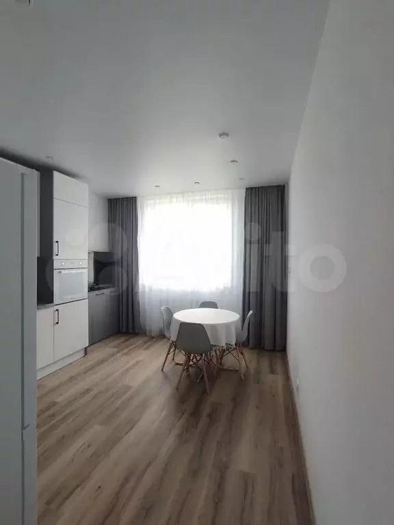 1-к. квартира, 41,8 м, 1/3 эт. - Фото 0