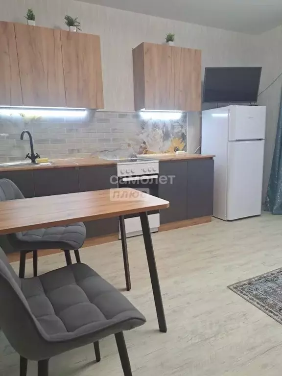 Студия Челябинская область, Челябинск ул. Маршала Чуйкова, 28 (25.0 м) - Фото 1