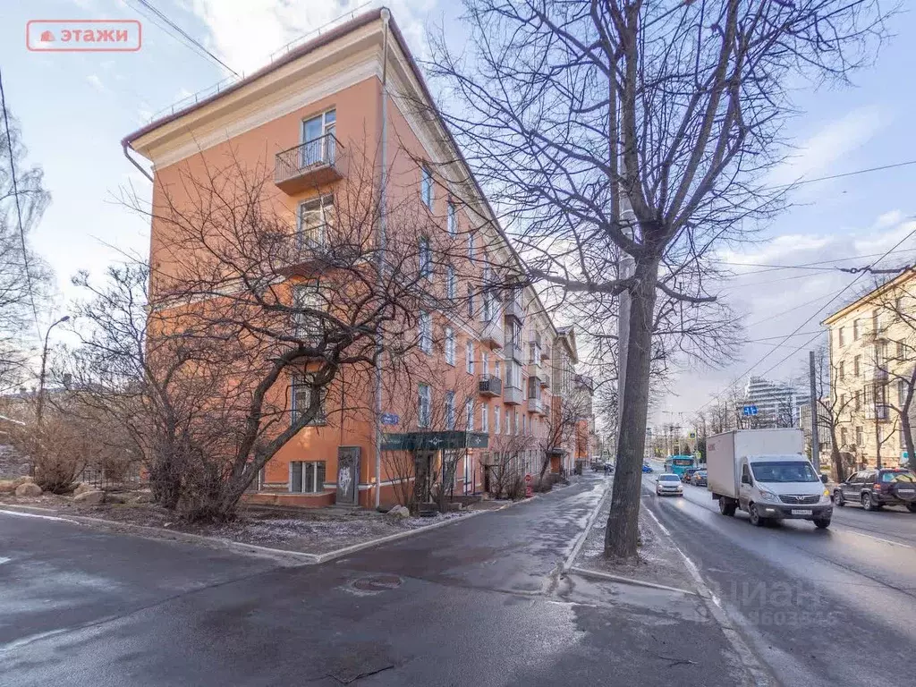 3-к кв. Карелия, Петрозаводск просп. Ленина, 5 (99.3 м) - Фото 0