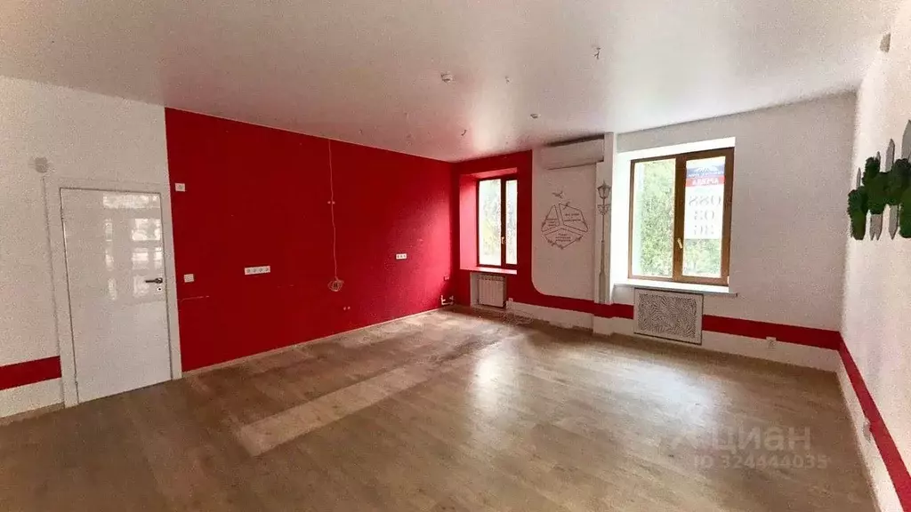 Помещение свободного назначения в Севастополь ул. Большая Морская, 38 ... - Фото 1