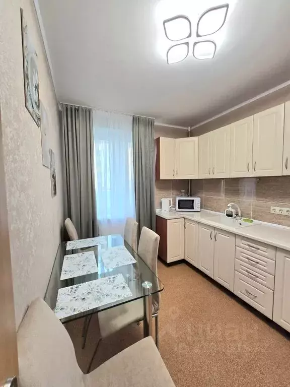 3-к кв. Калининградская область, Светлогорск Яблоневая ул., 3 (60.0 м) - Фото 0