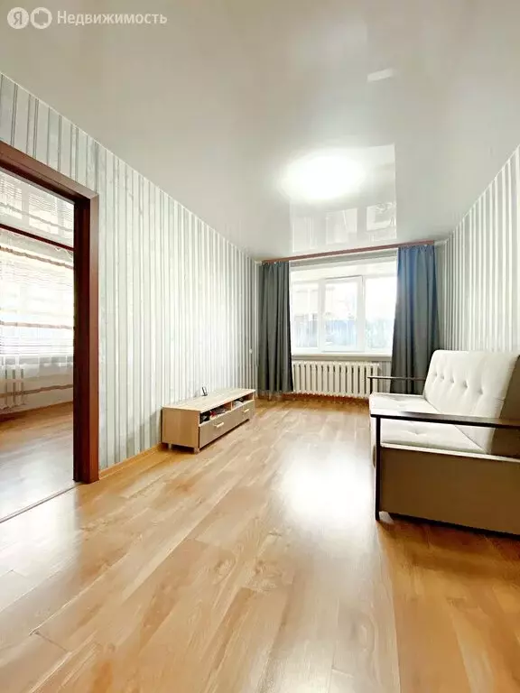 2-комнатная квартира: Братск, проспект Ленина, 21 (39 м) - Фото 0