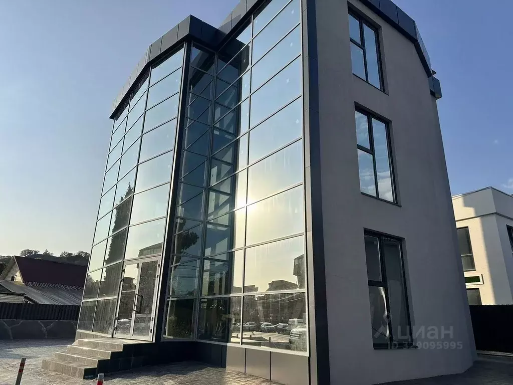 Помещение свободного назначения в Краснодарский край, Сочи Костромская ... - Фото 1