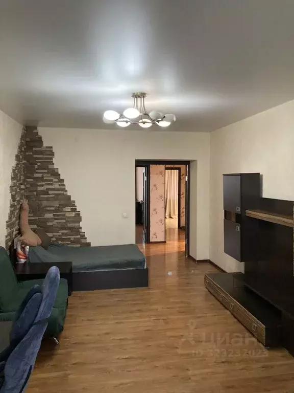 2-к кв. Самарская область, Самара Революционная ул., 130 (64.3 м) - Фото 1