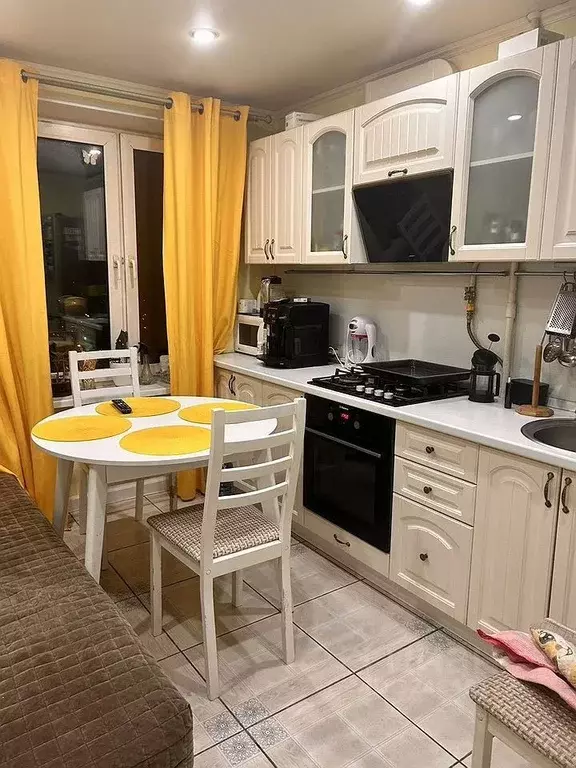 2-к кв. Московская область, Одинцово Можайское ш., 47 (48.0 м) - Фото 1