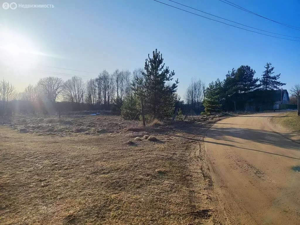 Участок в село Бронница, посёлок Боры (11 м) - Фото 1