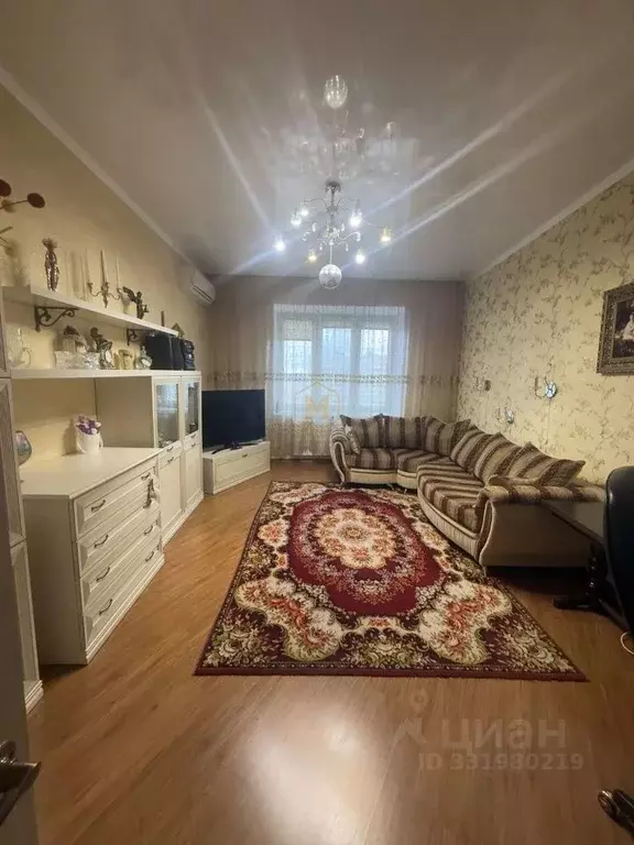 3-к кв. Белгородская область, Белгород ул. Щорса, 56а (87.0 м) - Фото 1