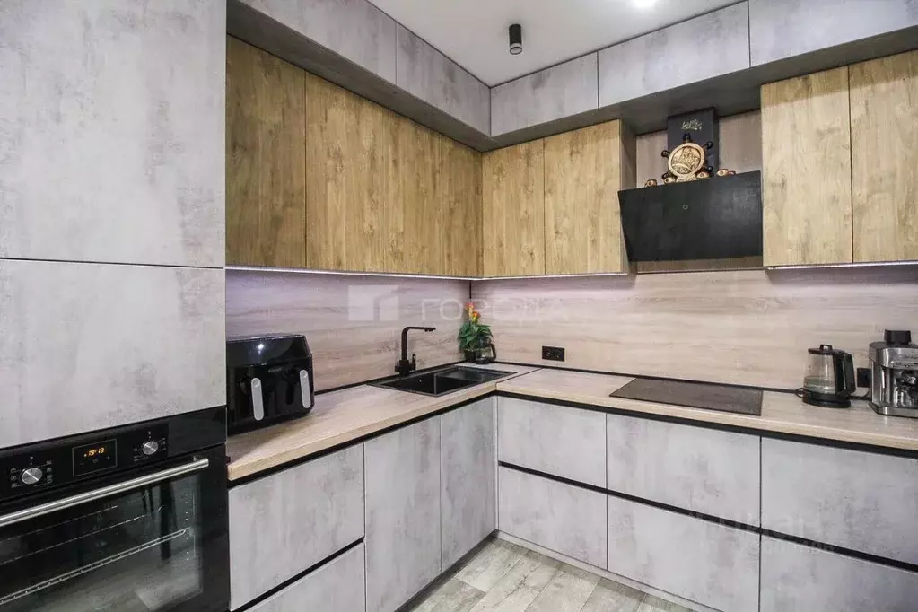 3-к кв. Алтайский край, Барнаул Власихинская ул., 65ак4 (57.4 м) - Фото 2