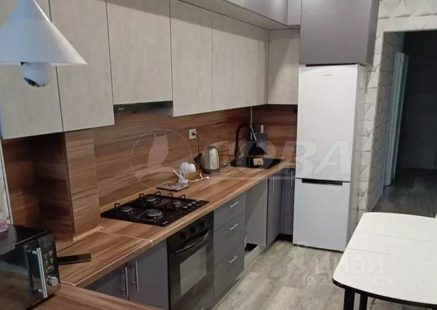 2-к кв. Курганская область, Варгаши рп ул. Железнодорожная, 14 (42.5 ... - Фото 1