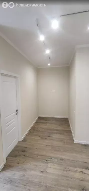 1-комнатная квартира: Краснодар, улица Карякина, 19 (40 м) - Фото 0