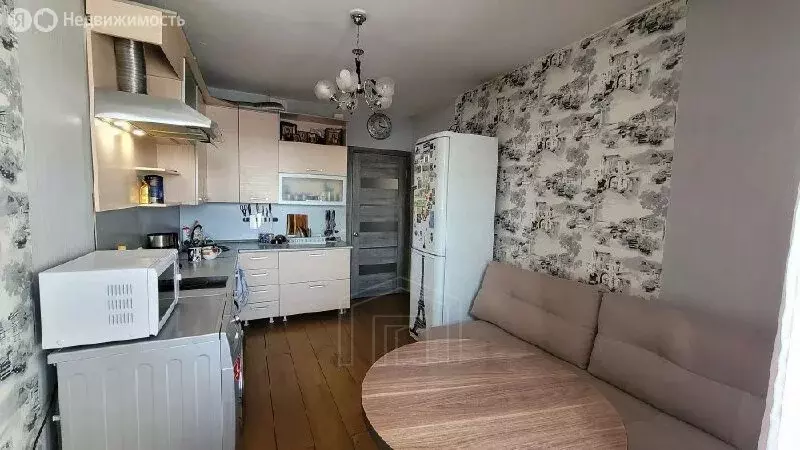 1-комнатная квартира: Иркутск, улица Сурнова, 30/7 (42 м) - Фото 1