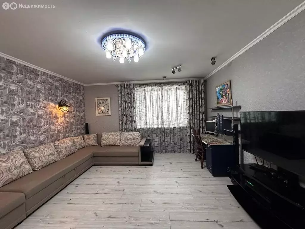 2-комнатная квартира: Дмитров, микрорайон имени В.Н. Махалина, 27 (85 ... - Фото 1