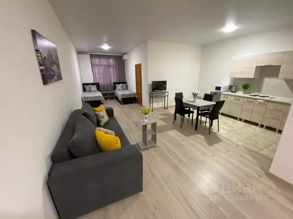 2-к кв. Чеченская республика, Грозный Петропавловское ш., 10Б (80.0 м) - Фото 2