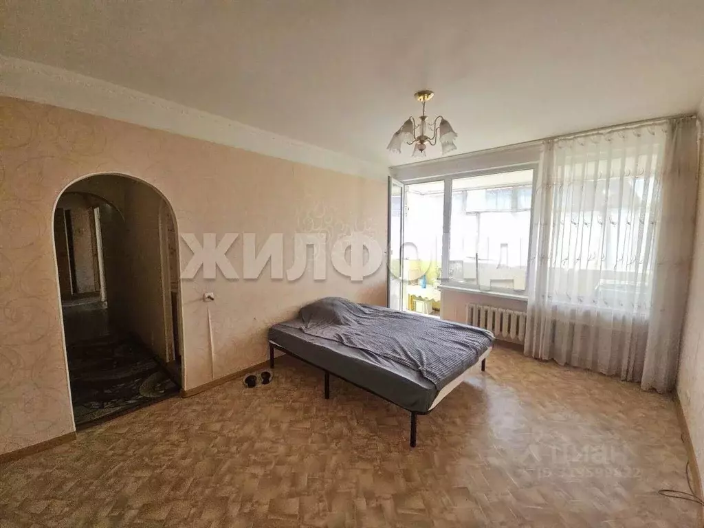 3-к кв. Самарская область, Тольятти ул. Дзержинского, 77 (60.0 м) - Фото 0