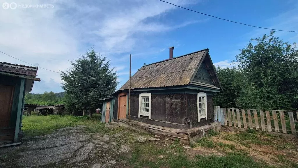 Дом в Амурская область, Серышевский муниципальный округ, село ... - Фото 2