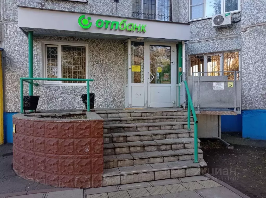 Торговая площадь в Омская область, Омск Заозерная ул., 28 (77 м) - Фото 2