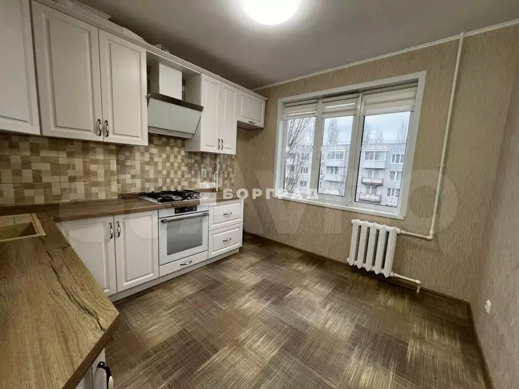 3-к. квартира, 65 м, 4/5 эт. - Фото 1