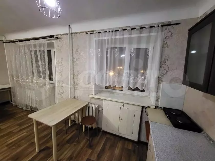 Квартира-студия, 31 м, 4/4 эт. - Фото 0