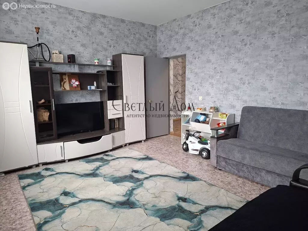 2-комнатная квартира: село Павловка, Учительская улица, 6 (56.1 м) - Фото 1