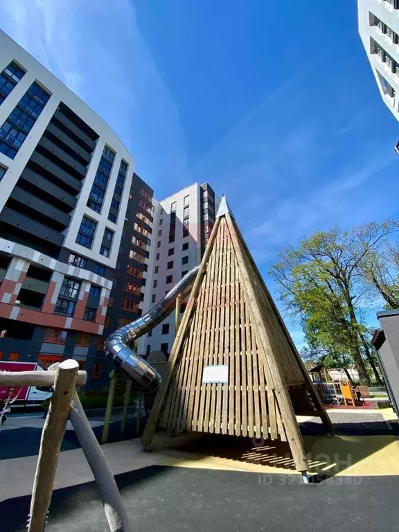 3-к кв. Калининградская область, Калининград ул. Маршала Борзова, 107 ... - Фото 1