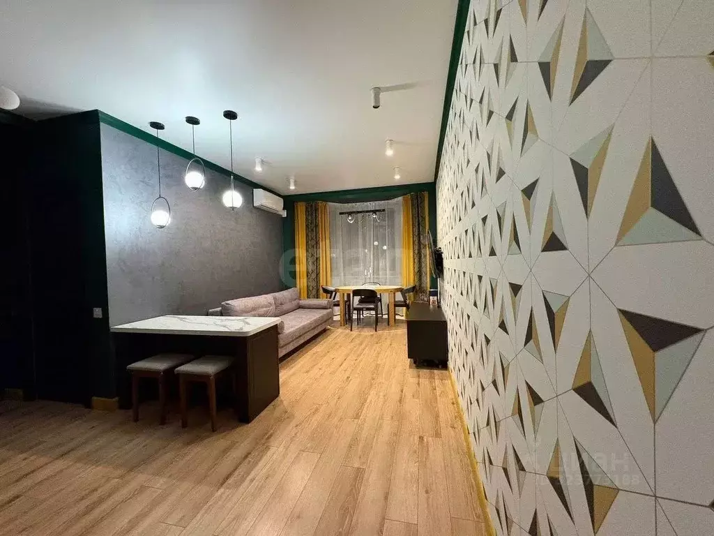 3-к кв. Калужская область, Калуга ул. 65 лет Победы, 45 (82.8 м) - Фото 2