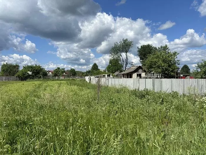 Участок в Тверская область, Кимрский муниципальный округ, д. Малое ... - Фото 1