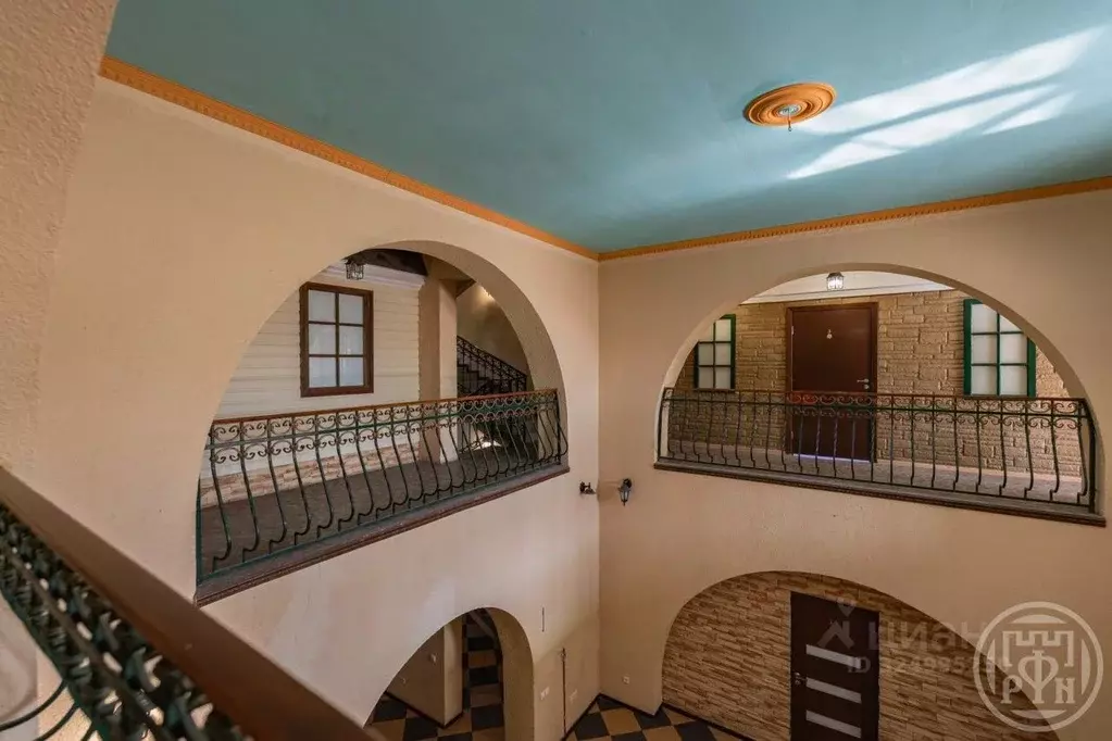 Дом в Санкт-Петербург пос. Стрельна, Тракторный пер. (924 м) - Фото 2