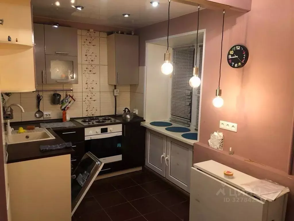 2-к кв. Омская область, Омск просп. Мира, 6А (42.2 м) - Фото 1