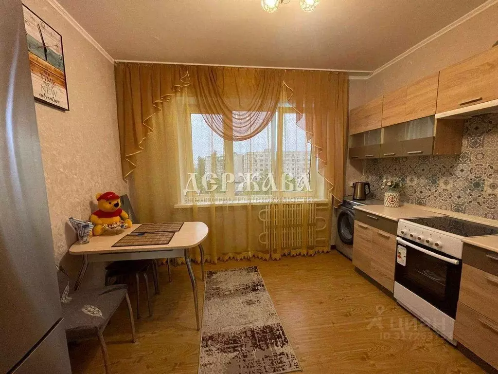1-к кв. Белгородская область, Старый Оскол Ольминского мкр, 3 (40.0 м) - Фото 0