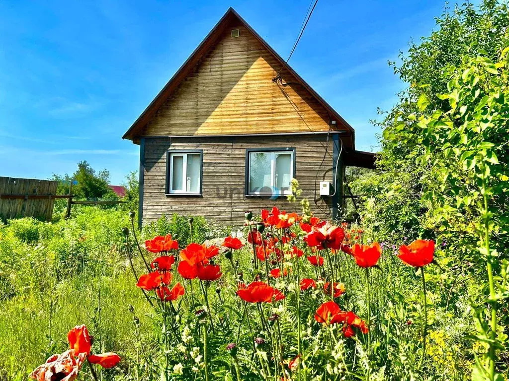 Дом в Башкортостан, Иглинский сельсовет, с. Иглино ул. Железнодорожная ... - Фото 1