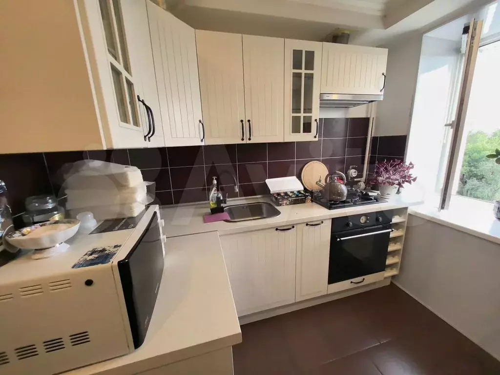 2-к. квартира, 55 м, 6/9 эт. - Фото 1