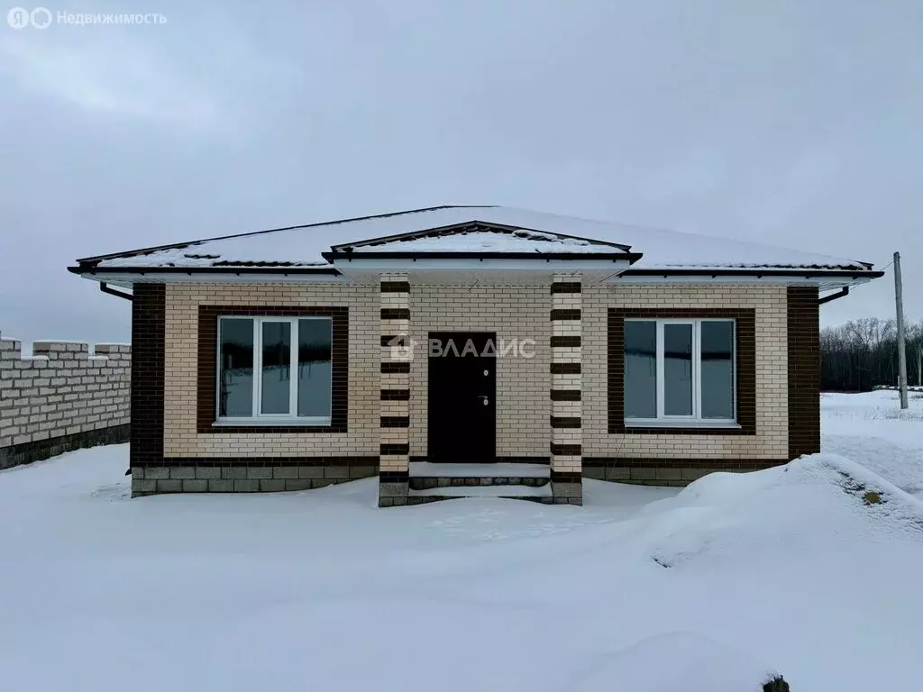 Дом в село Стрелецкое, Майская улица (107 м) - Фото 1