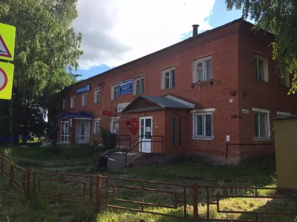 Помещение свободного назначения в Удмуртия, Юкаменский район, с. ... - Фото 1