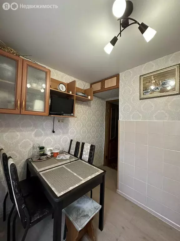 3-комнатная квартира: Челябинск, Знаменская улица, 14 (58.7 м) - Фото 1