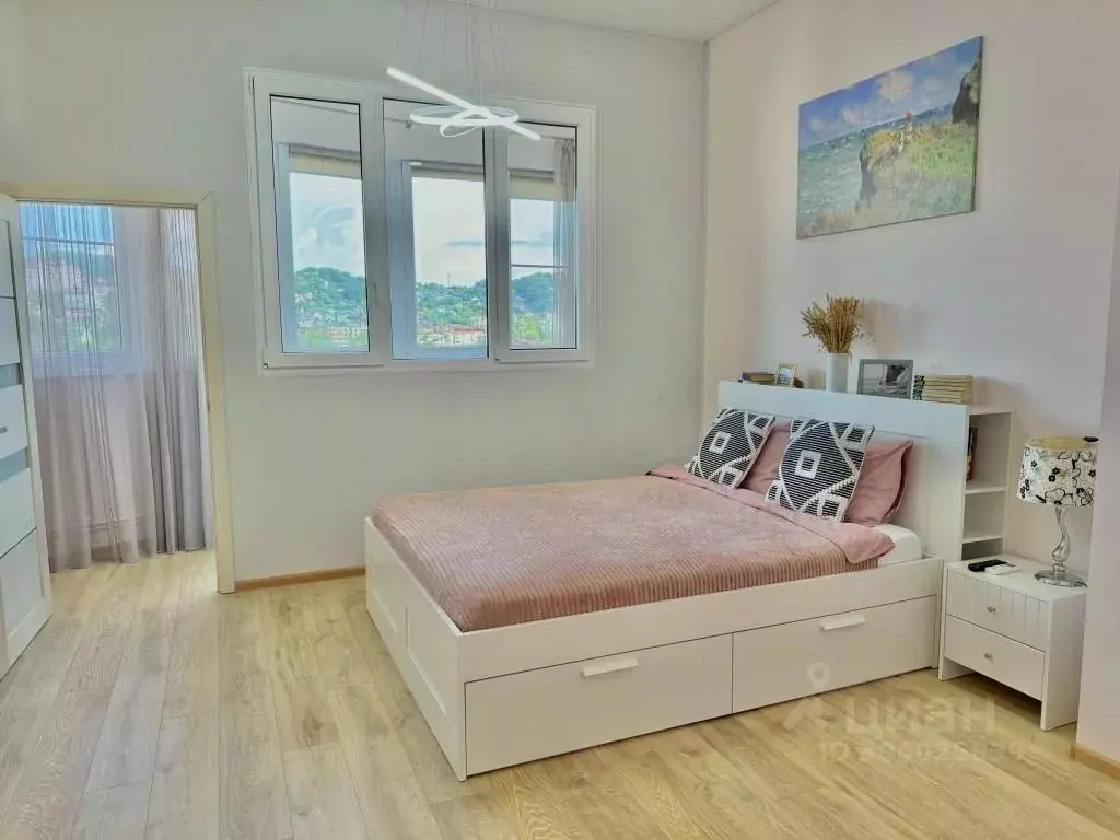 2-к кв. Краснодарский край, Туапсе ул. Карла Маркса, 5 (77.0 м) - Фото 0