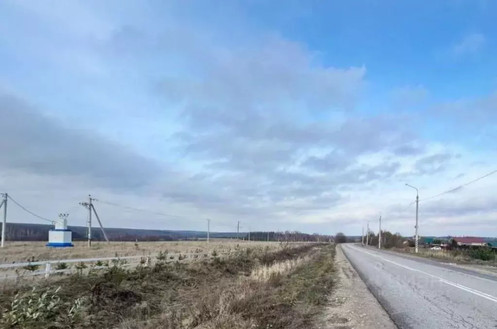 Участок в Тульская область, Заокский район, Страховское с/пос, д. ... - Фото 1