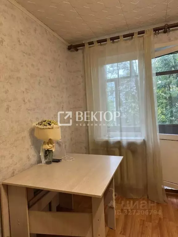 2-к кв. Костромская область, Кострома ул. Димитрова, 8 (44.5 м) - Фото 1