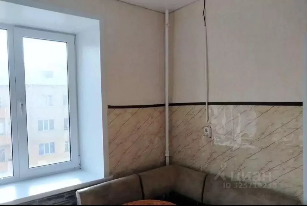 3-к кв. Кемеровская область, Междуреченск ул. Космонавтов, 8 (40.0 м) - Фото 2