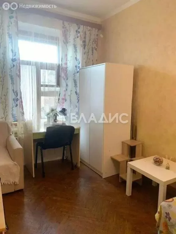 1к в 10-комнатной квартире (17.9 м) - Фото 2