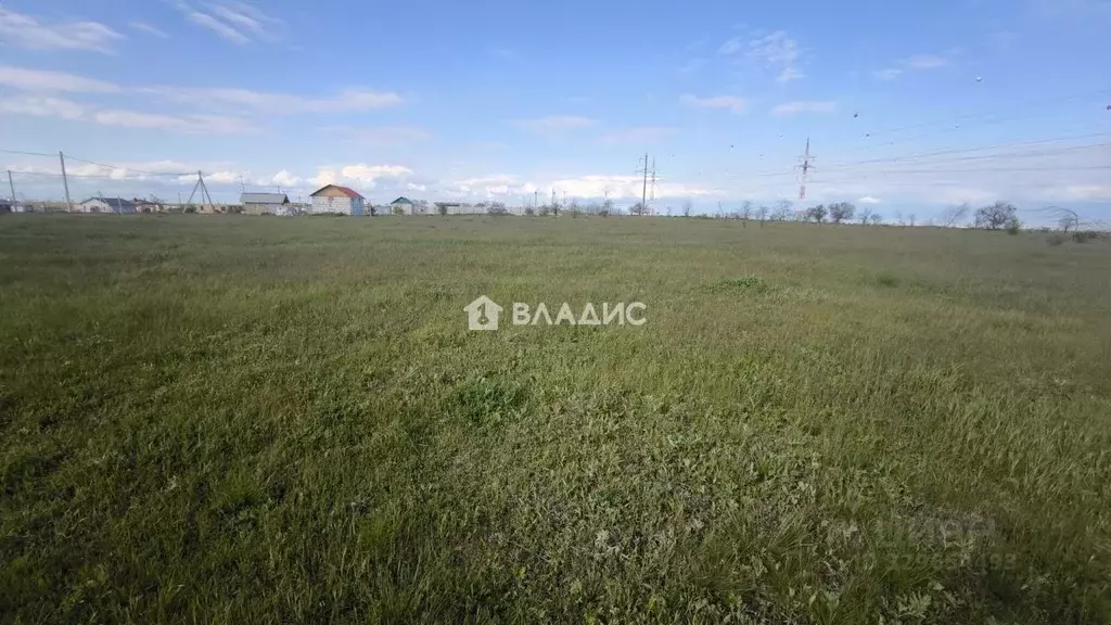 Участок в Крым, Симферопольский район, с. Мирное ул. Ароматная, 33 ... - Фото 1