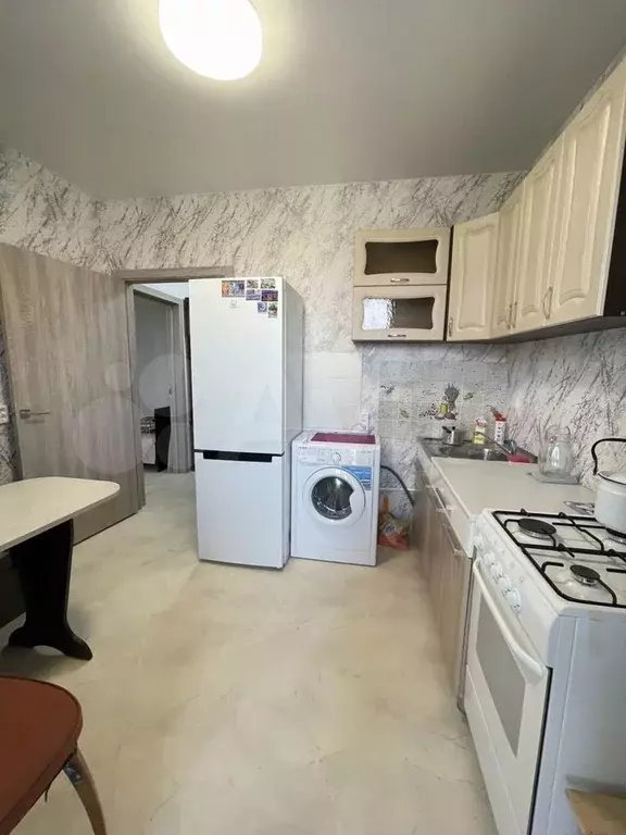 1-к. квартира, 30 м, 4/9 эт. - Фото 0